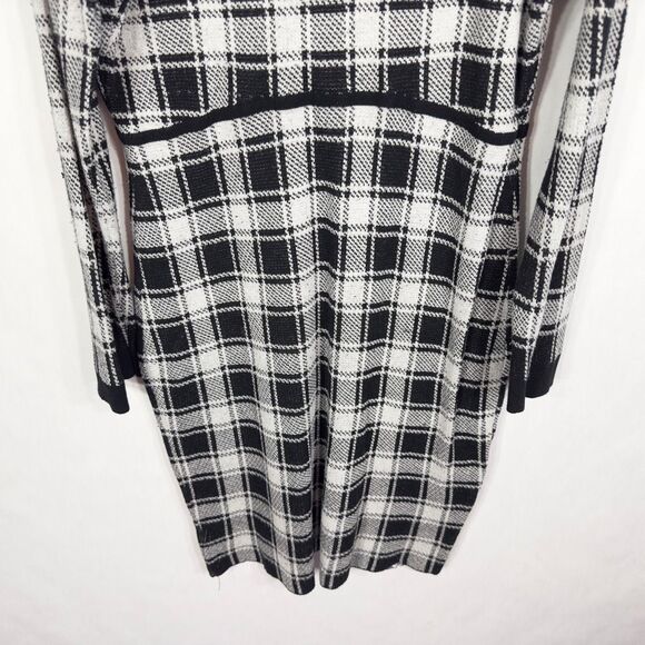 Torrid Plus Size 2X Dress Plaid Bodycon Sweater Dress Black White Knee‎ 969 - Picture 10 of 16
